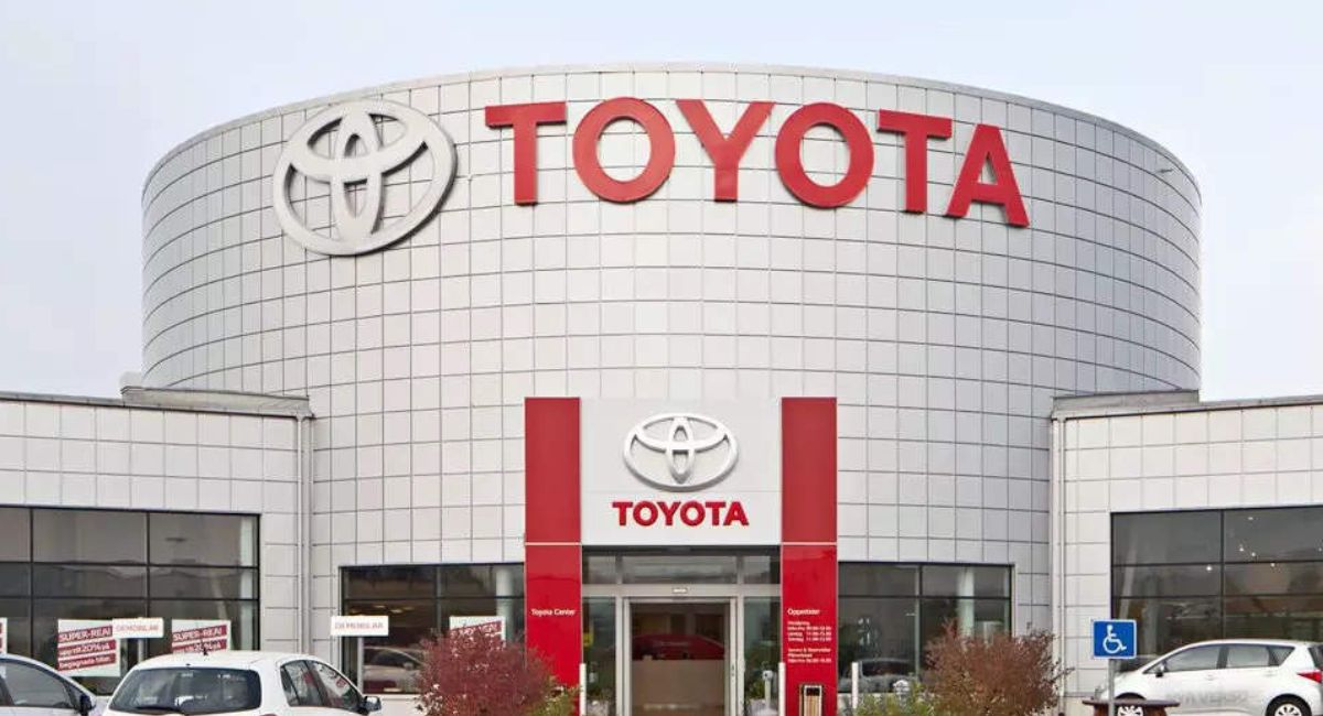 toyota will have confirmed entry in auto expo 2023